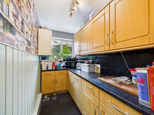 Photo 14- click for photo gallery